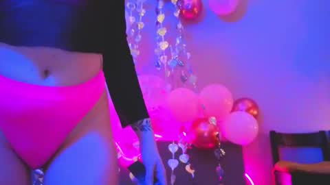 Mencialo online show from February 15, 2:38 pm