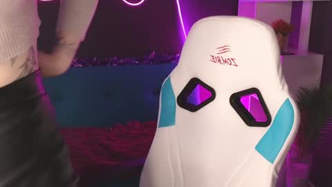 Mencialo online show from December 27, 9:50 am