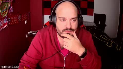 menditeta online show from November 9, 11:29 pm