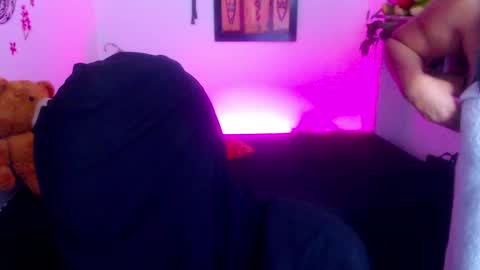Snapshot of menfismuller1 chatting on October 1, 6:18 pm menfismuller online show from October 1, 6:18 pm