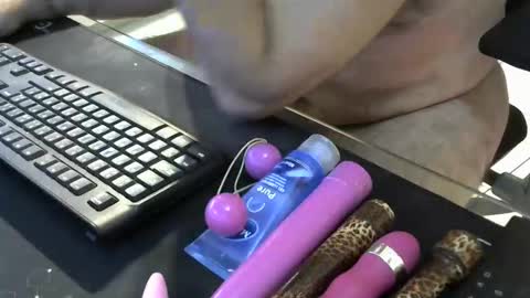 mentosgum online show from January 9, 9:53 pm