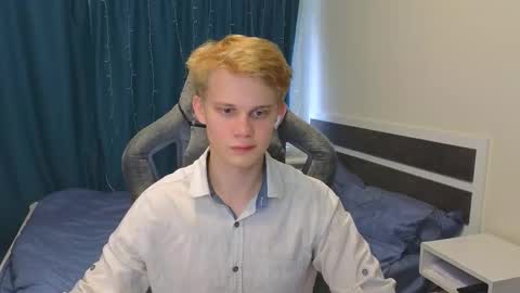 Mickey online show from October 28, 8:37 am