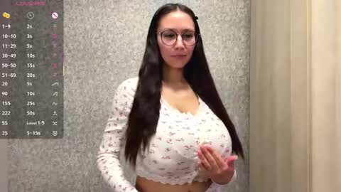 Mona online show from February 9, 11:47 am