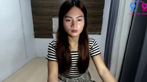 meowki_totot online show from November 17, 5:15 pm