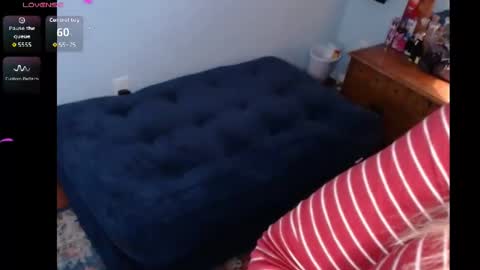 meowzers777 online show from May 21, 7:48 am