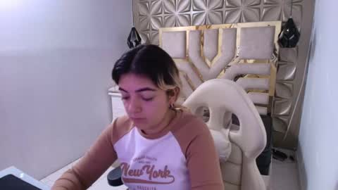    online show from November 2, 7:03 pm