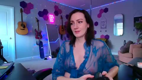 Meredith Bae online show from September 14, 10:11 pm