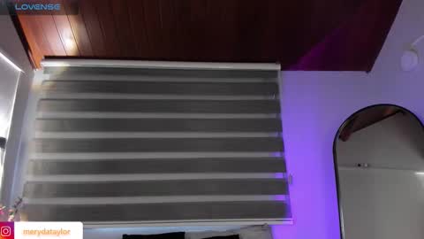 Merida  online show from January 8, 5:52 pm