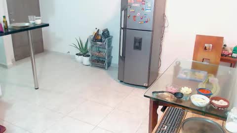 MeridandWither online show from October 8, 1:35 am