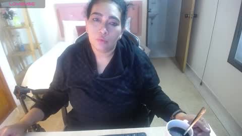 Merlina Sandoval online show from February 5, 11:44 am