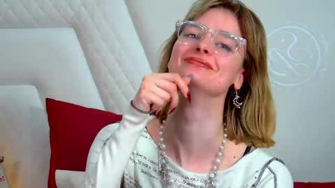 Merlin online show from March 28, 7:04 pm