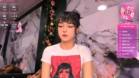 Snapshot of merlynn_ chatting on October 3, 6:54 am Diane 3 online show from October 3, 6:54 am