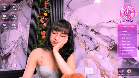 Snapshot of merlynn_ chatting on September 30, 4:45 am Diane 3 online show from September 30, 4:45 am