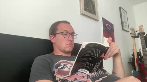 Snapshot of metallica92786 chatting on September 26, 6:05 pm metallica92786 online show from September 26, 6:05 pm