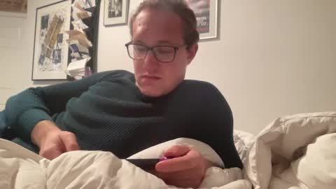 metallica92786 online show from November 1, 5:39 am