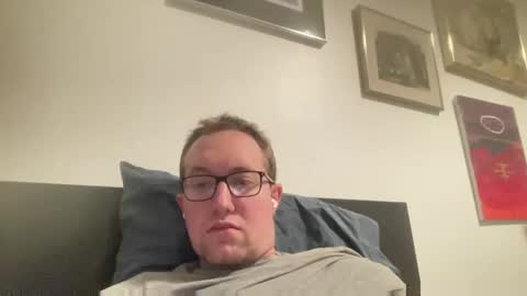 metallica92786 online show from February 27, 11:52 pm