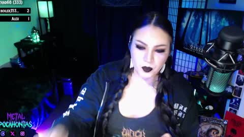 Snapshot of metalpocahotass chatting on February 3, 3:09 am MetalPocahotass online show from February 3, 3:09 am