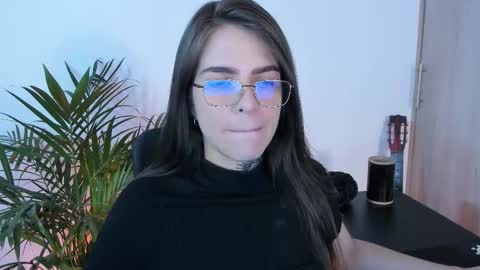 Meurif online show from December 21, 5:19 pm