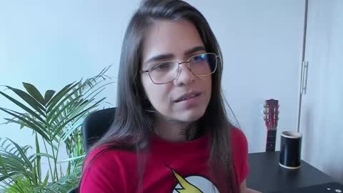 Meurif online show from April 18, 7:07 pm