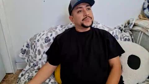 mexidaddycan online show from December 19, 5:08 pm