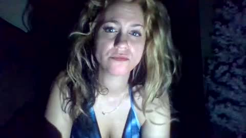 mezzy69 online show from January 12, 9:27 am