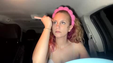 mezzy69 online show from March 1, 9:40 am