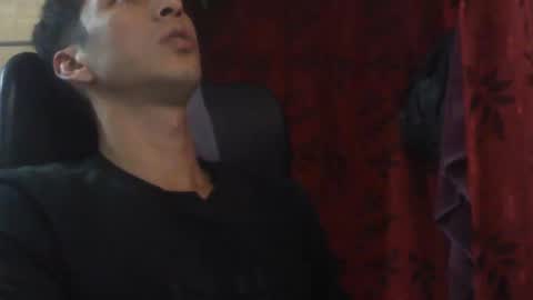 mg4627666 online show from January 18, 1:25 am