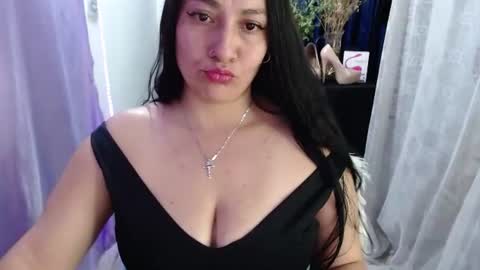 LorenWelcome my rooomLovense is active my orgasms in your handsGive me more pleasure a PVT is open PVT online show from June 22, 12:17 am