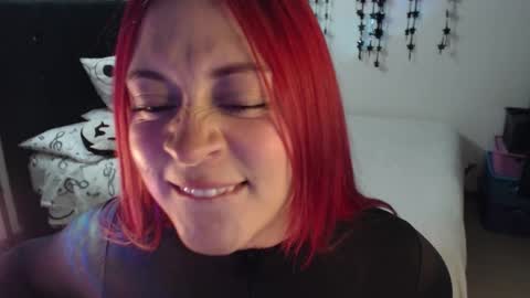 mia online show from March 19, 1:55 am