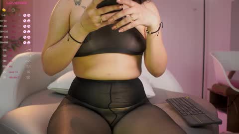 Anna online show from October 7, 9:11 pm