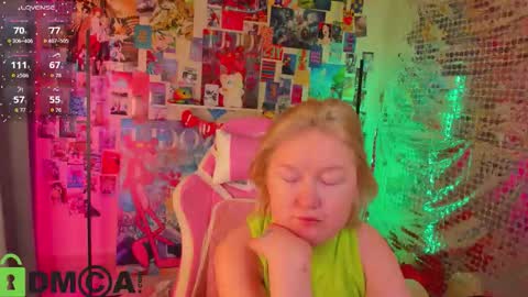 Mia online show from February 27, 2:48 am