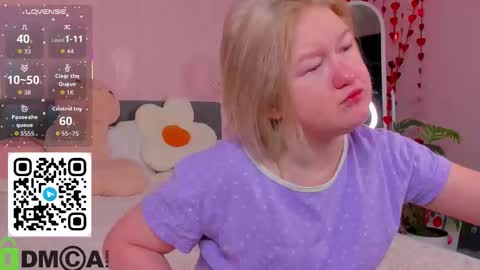 Mia online show from February 23, 2:58 am