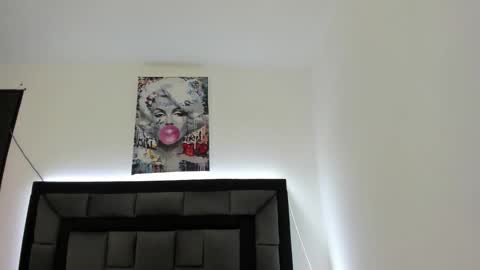 mia fox online show from February 3, 12:31 pm