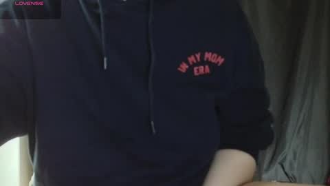 Golden ones online show from April 18, 4:20 pm