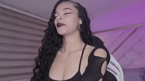 Mia online show from February 20, 3:17 am