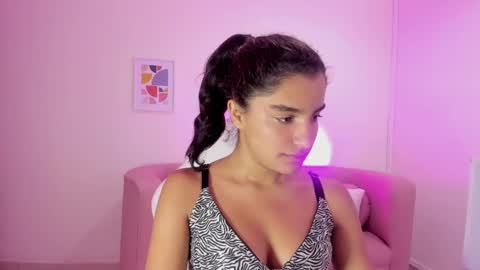 mia_greco1 online show from November 6, 11:57 am