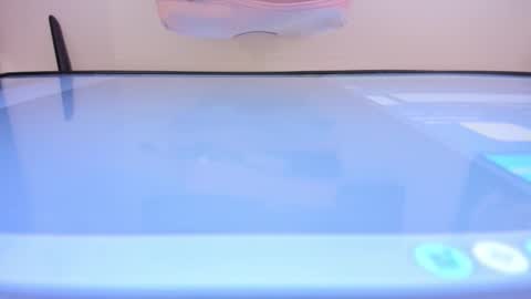    online show from October 27, 12:16 pm