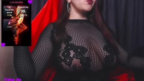 MiaJoy online show from October 20, 6:35 pm