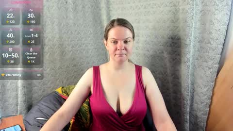 Snapshot of mia_lores chatting on October 7, 9:16 am mia_lores online show from October 7, 9:16 am