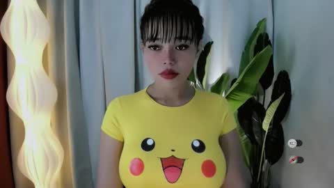 M I A online show from March 21, 2:44 pm