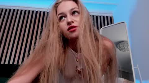 Mia here Appreciate your support online show from February 24, 6:47 pm