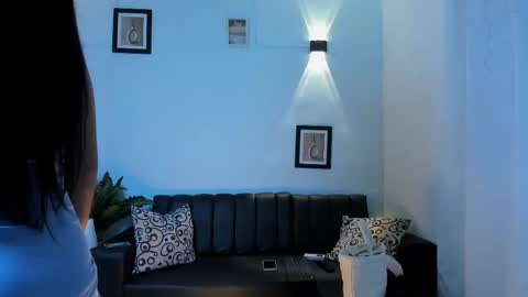 mia_petite72 online show from October 1, 11:14 pm