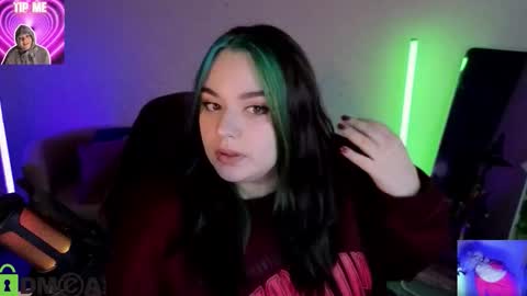 Mia online show from March 7, 12:32 am