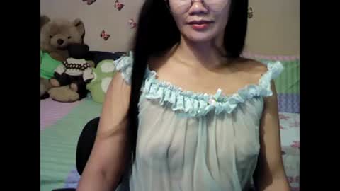 Snapshot of mia_rein chatting on February 16, 7:26 am mia_rein online show from February 16, 7:26 am
