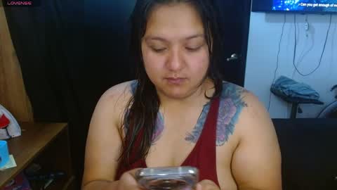 mia_rose_s online show from April 17, 11:45 am