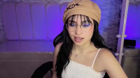 Snapshot of mia_rouse_v chatting on October 10, 1:50 pm Hi Stream 800am to 200pm online show from October 10, 1:50 pm