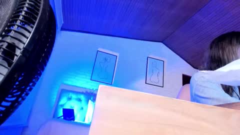  MIA  online show from December 19, 3:24 am