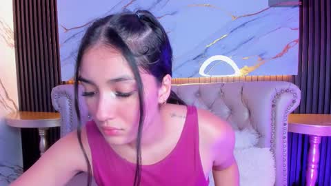 Snapshot of mia_russell_ chatting on October 9, 8:58 pm Mia online show from October 9, 8:58 pm