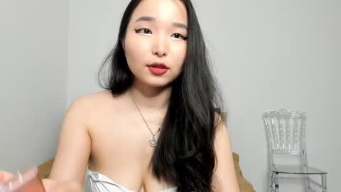  Your Soyun  online show from April 7, 4:31 pm