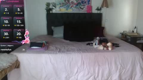Snapshot of mia_velvet1 chatting on September 16, 2:42 pm MIA online show from September 16, 2:42 pm
